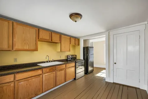 300 New Hampshire Route 25 Warren NH 03279