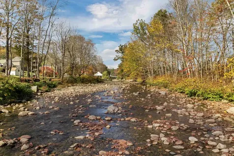 300 New Hampshire Route 25 Warren NH 03279