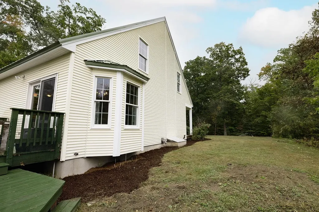 68 New Rye Road Epsom NH 03234