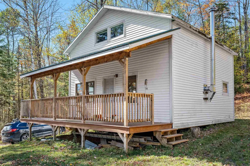 00 Devil's Washbowl Road Moretown VT 05660