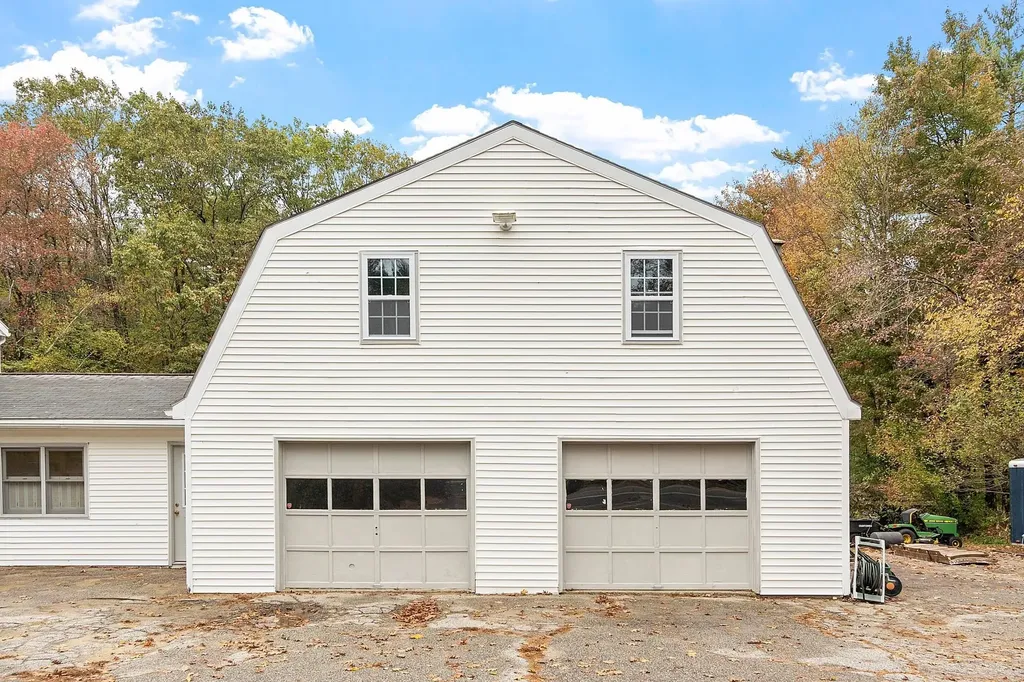 17 Ashburnham Road New Ipswich NH 03071