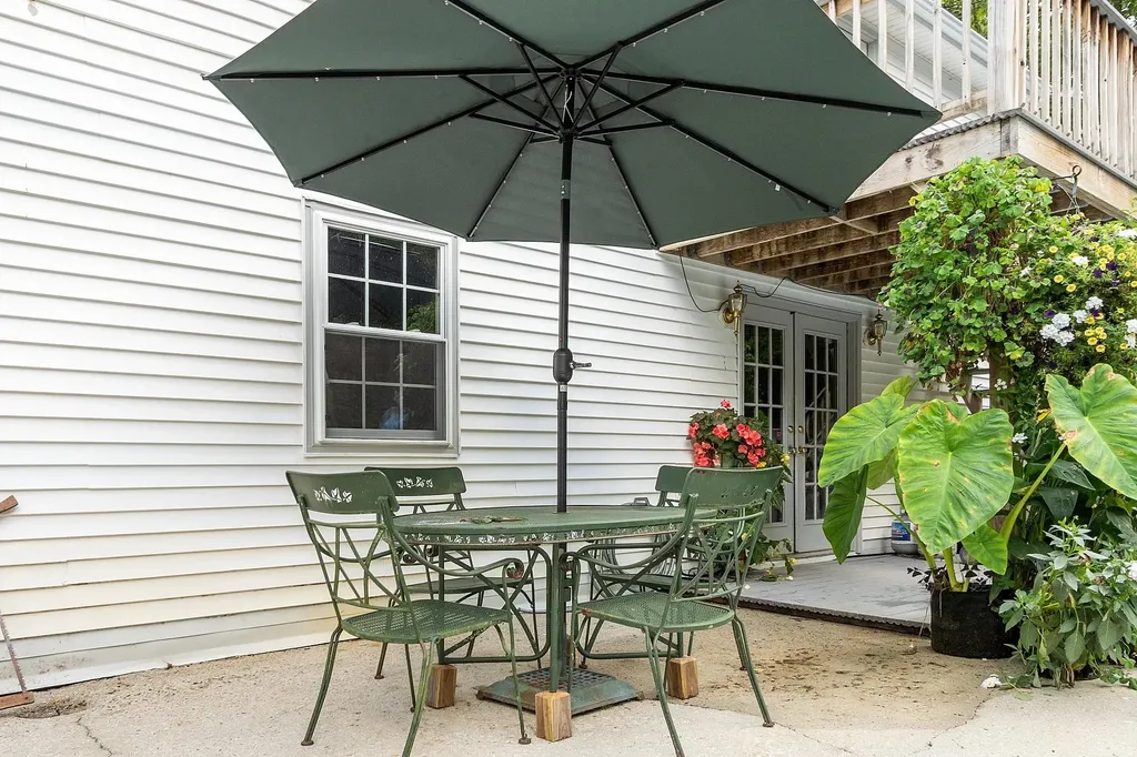 17 Ashburnham Road New Ipswich NH 03071