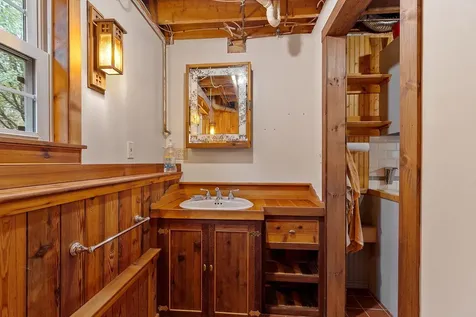 17 Ashburnham Road New Ipswich NH 03071