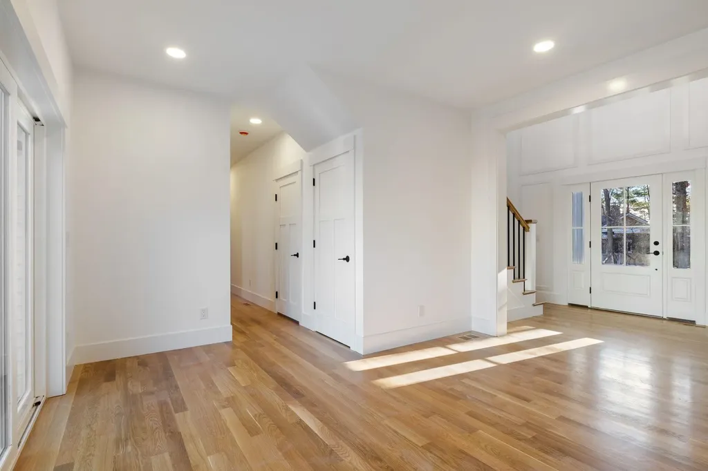 16 Briar Road Hampton NH 03842