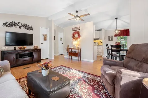 53 Rachael Circle Goffstown NH 03045