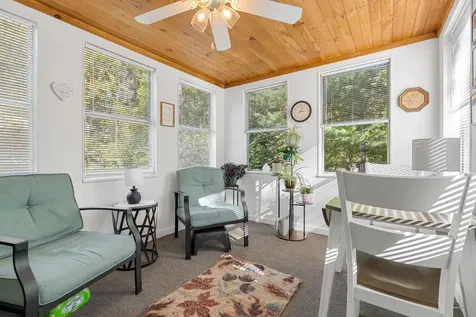 53 Rachael Circle Goffstown NH 03045