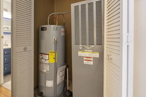 53 Rachael Circle Goffstown NH 03045