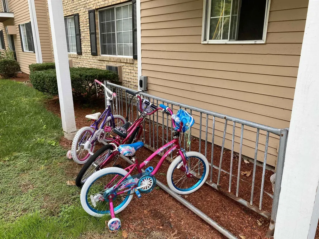 383 Huse Road Manchester NH 03103