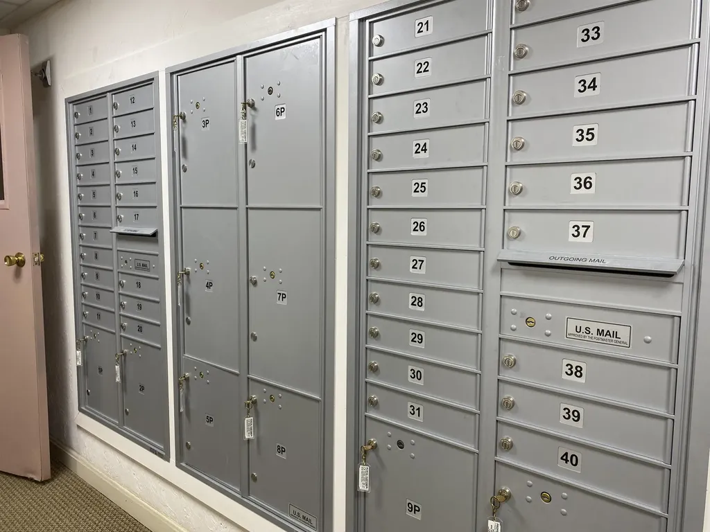 383 Huse Road Manchester NH 03103