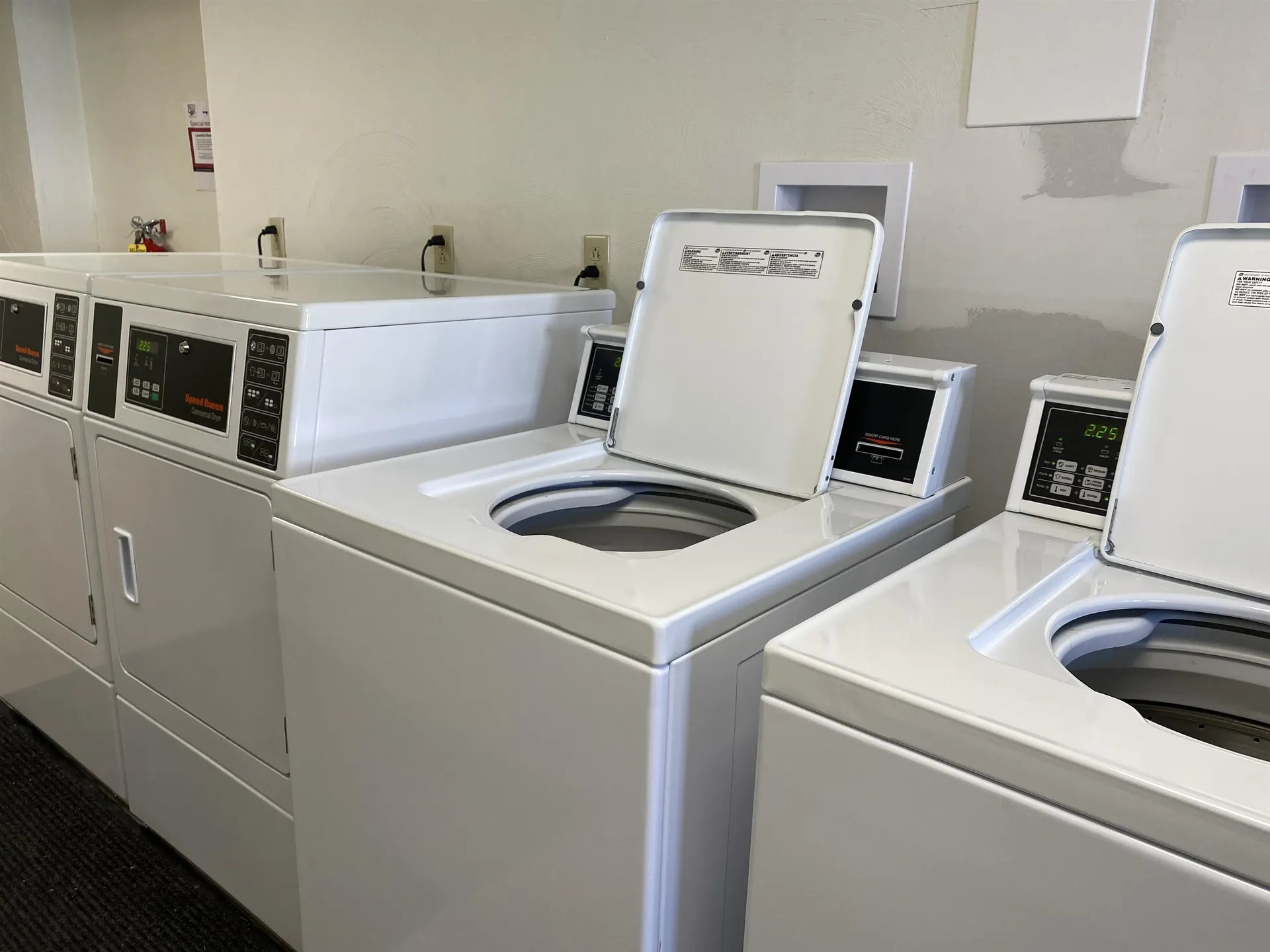 383 Huse Road Manchester NH 03103