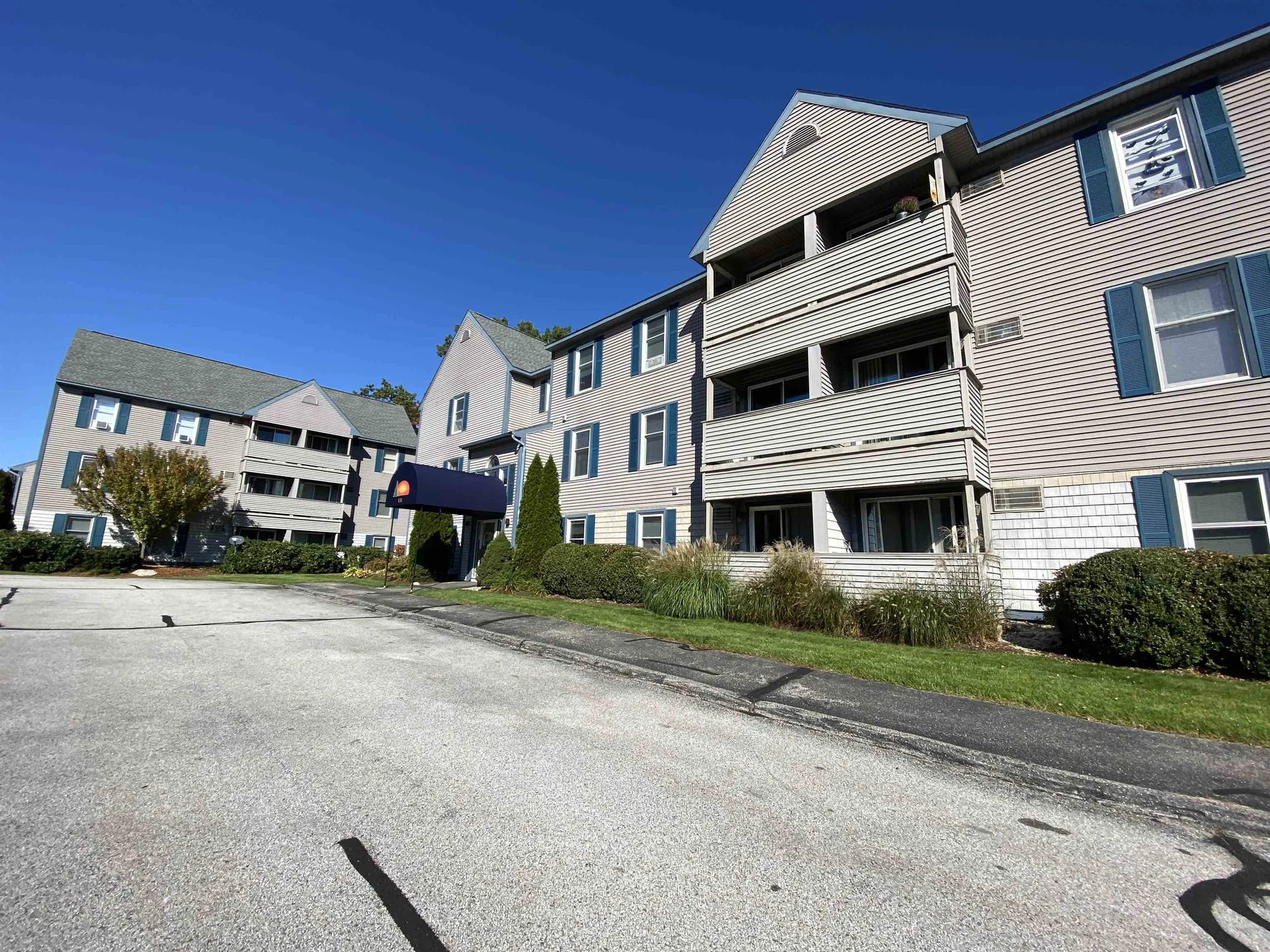 177 Eastern Avenue Manchester NH 03104