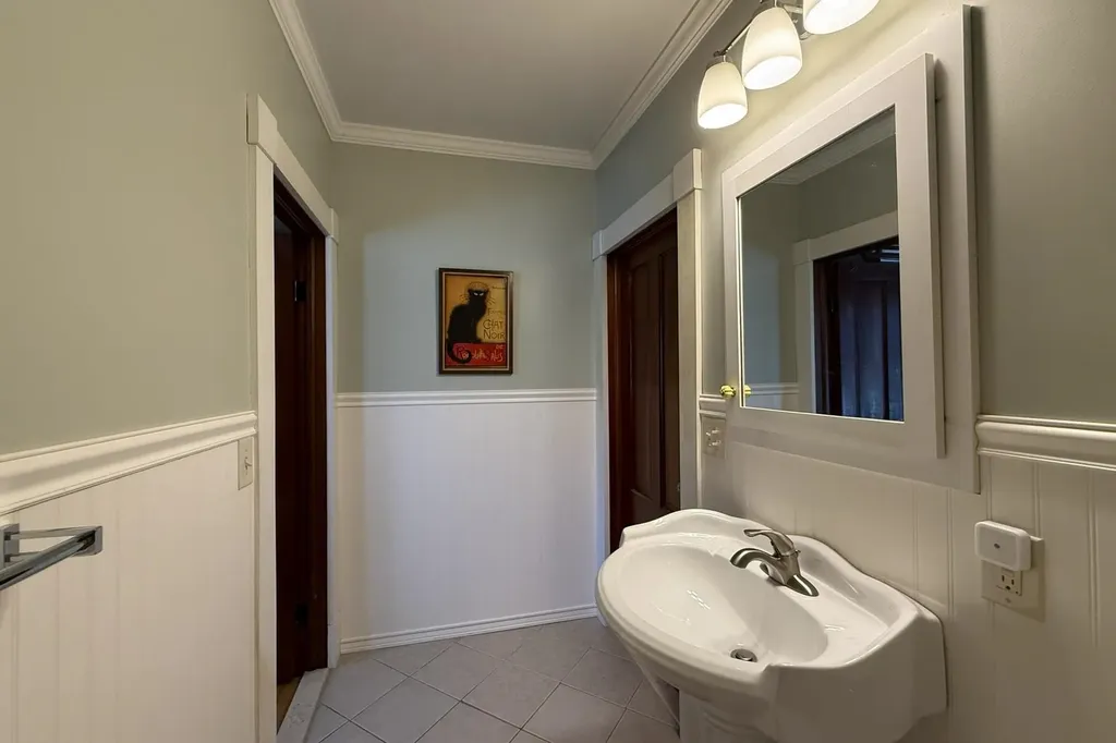 137 Church Street Rutland City VT 05701