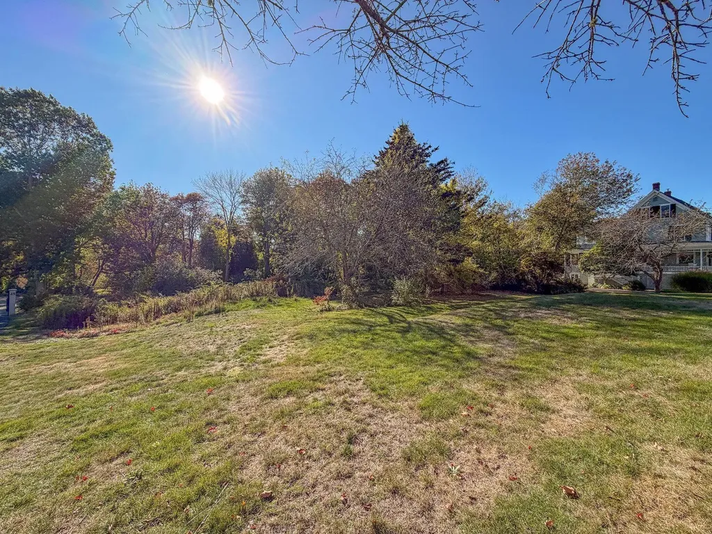 24 Seabreeze Lane New Castle NH 03854
