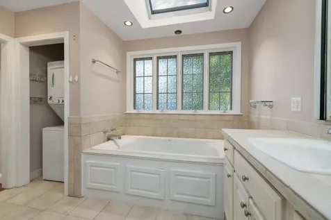 28 Ocean Street New Castle NH 03854