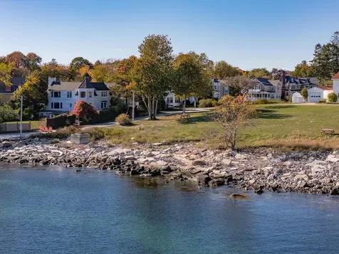 28 Ocean Street New Castle NH 03854