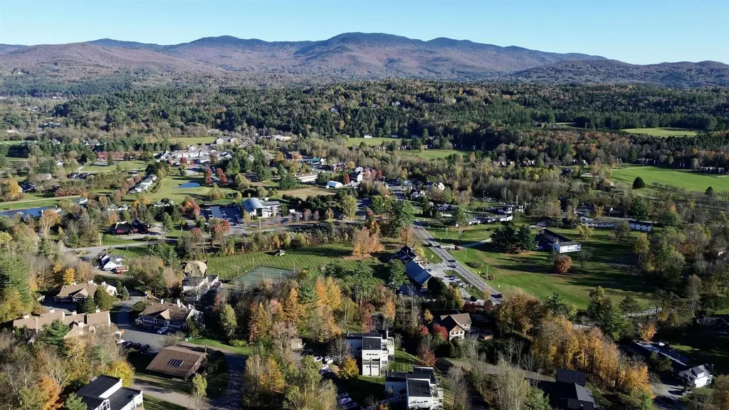 197 Mountainside Drive Stowe VT 05672