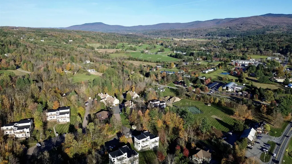 197 Mountainside Drive Stowe VT 05672