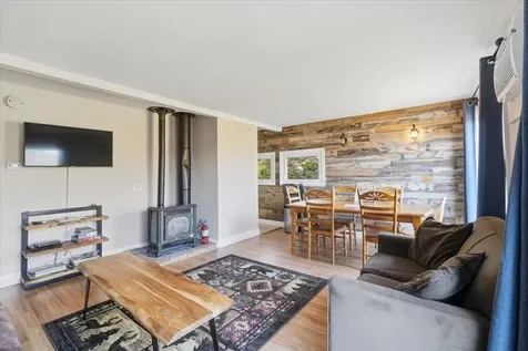 197 Mountainside Drive Stowe VT 05672