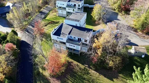 197 Mountainside Drive Stowe VT 05672