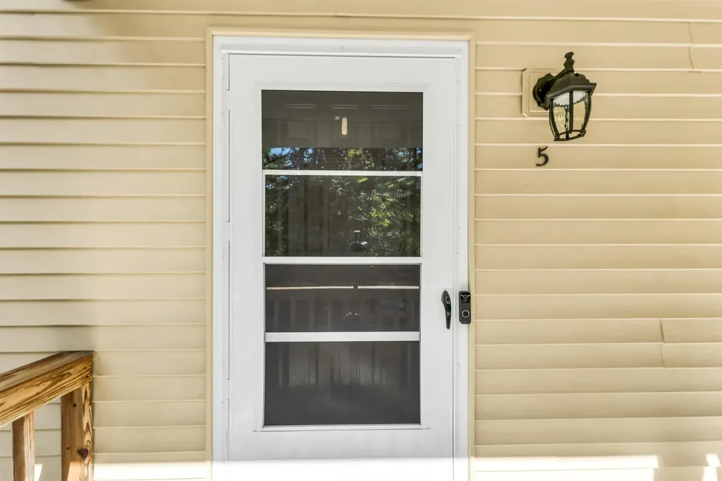 42 Harmony Lane Conway NH 03813