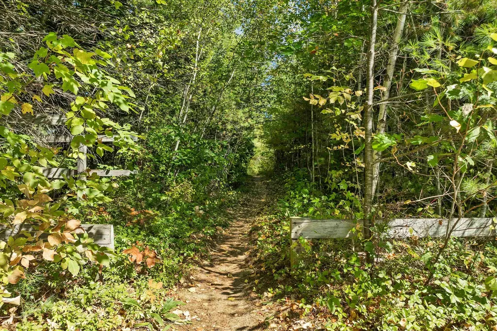 42 Harmony Lane Conway NH 03813