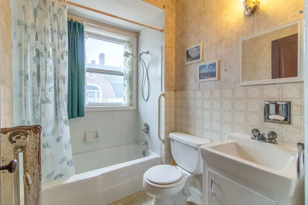 62 Highland Avenue Troy VT 05859