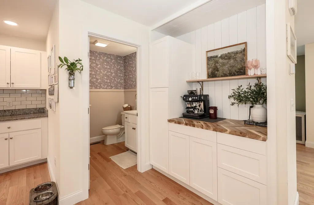 19 Biggs Avenue Epping NH 03042