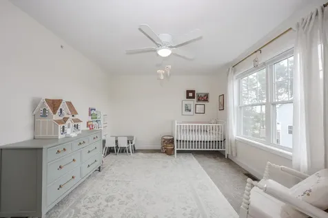 19 Biggs Avenue Epping NH 03042