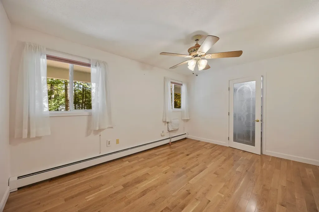 6 Surrey Drive Bow NH 03304