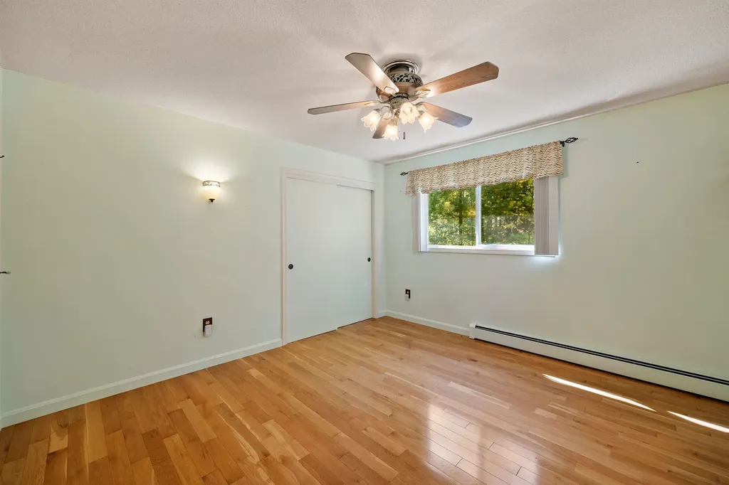 6 Surrey Drive Bow NH 03304