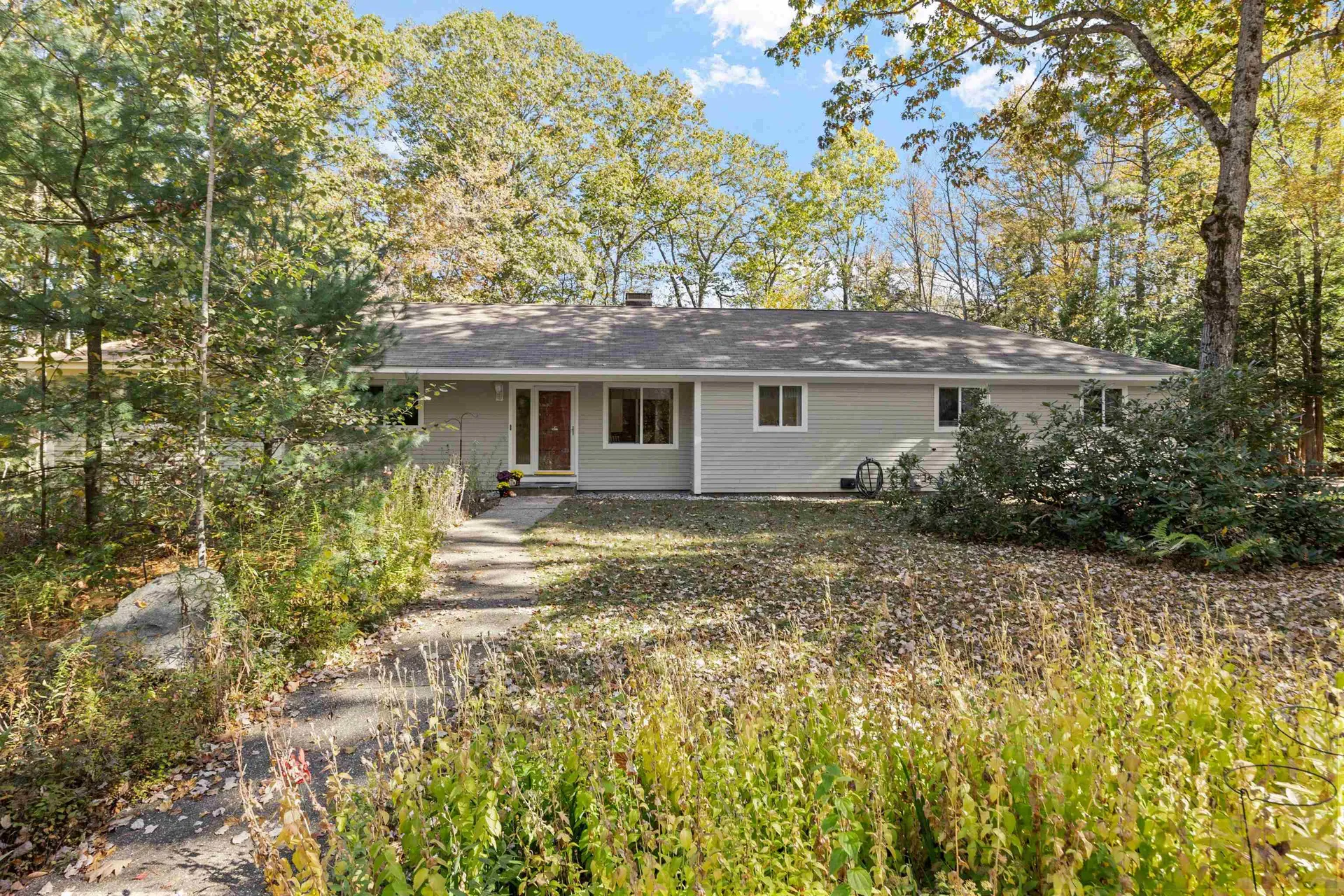 6 Surrey Drive Bow NH 03304