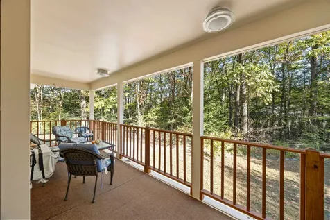 6 Surrey Drive Bow NH 03304