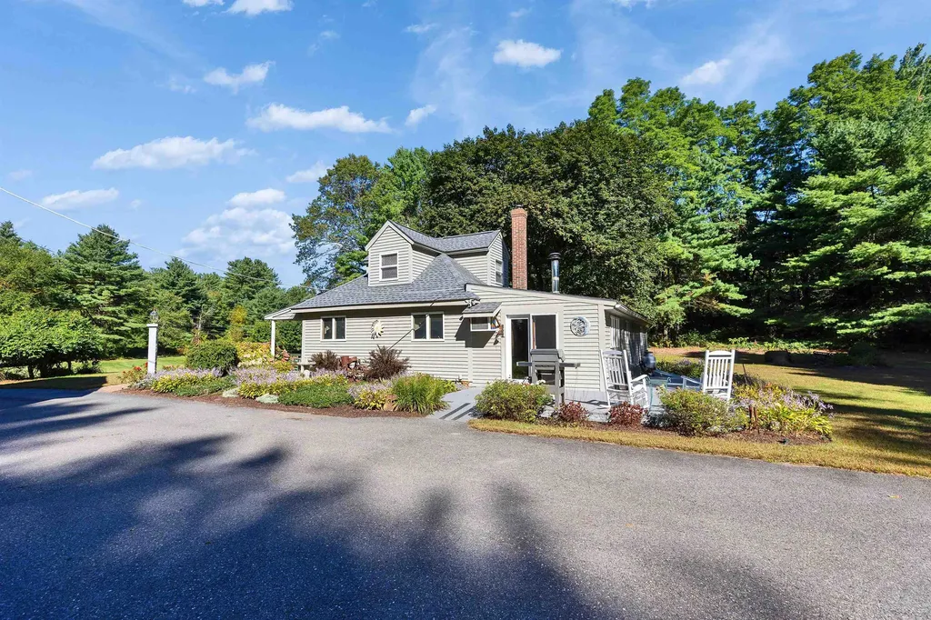 11 Charles Bancroft Highway Litchfield NH 03052