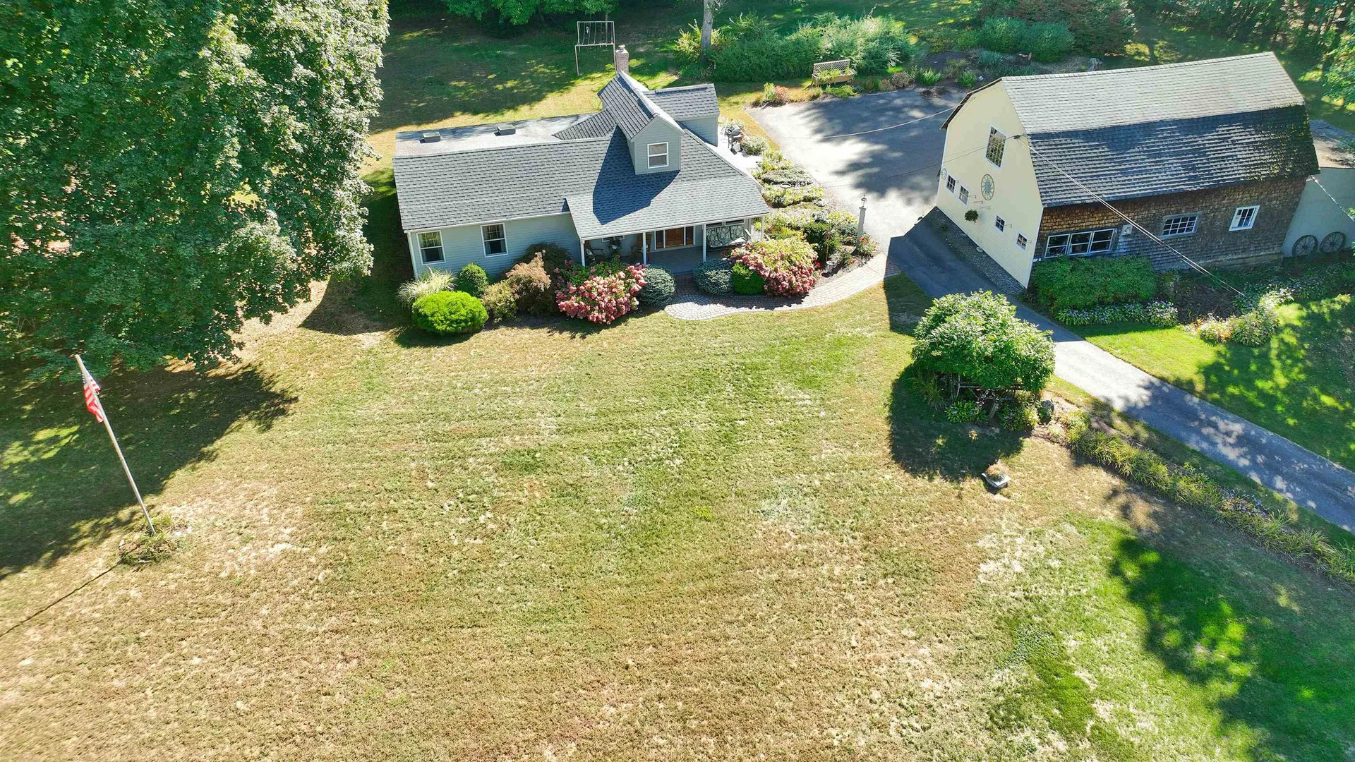 11 Charles Bancroft Highway Litchfield NH 03052