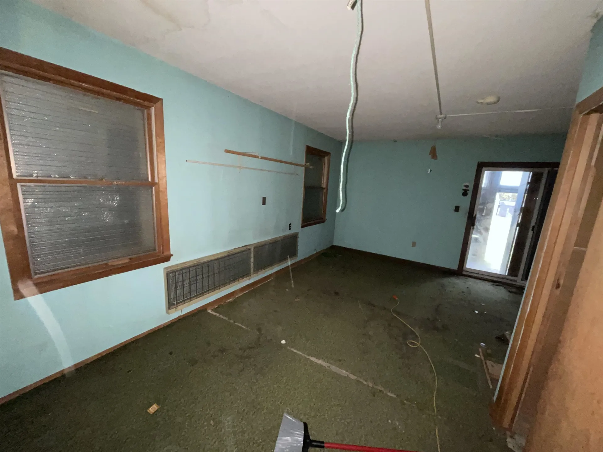 6 Meadow Road Shelburne NH 03581