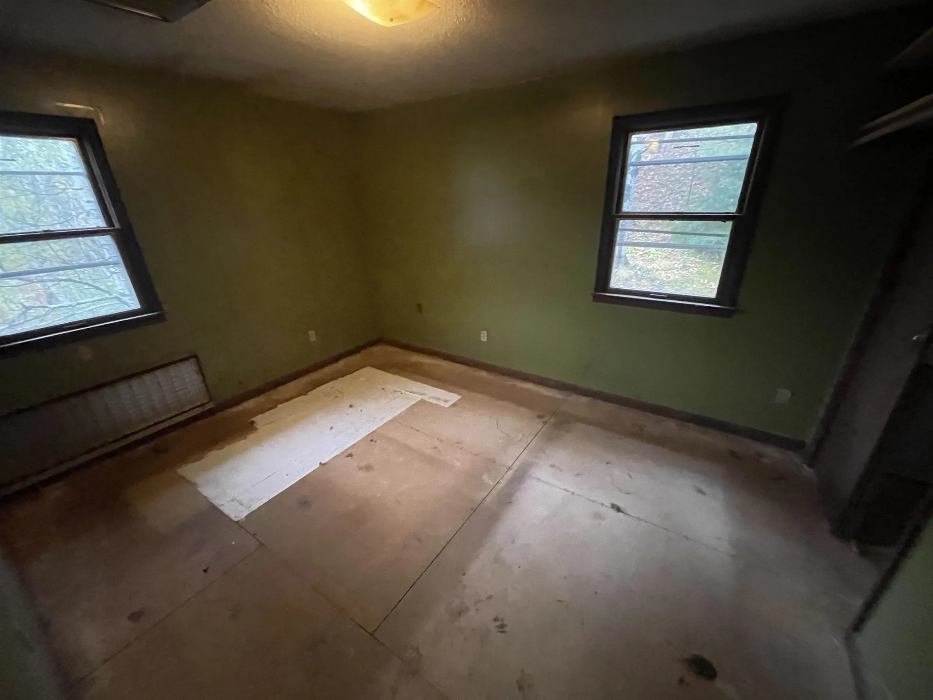 6 Meadow Road Shelburne NH 03581
