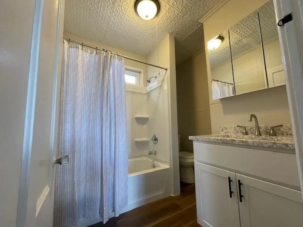 67 Forest Street Manchester NH 03104