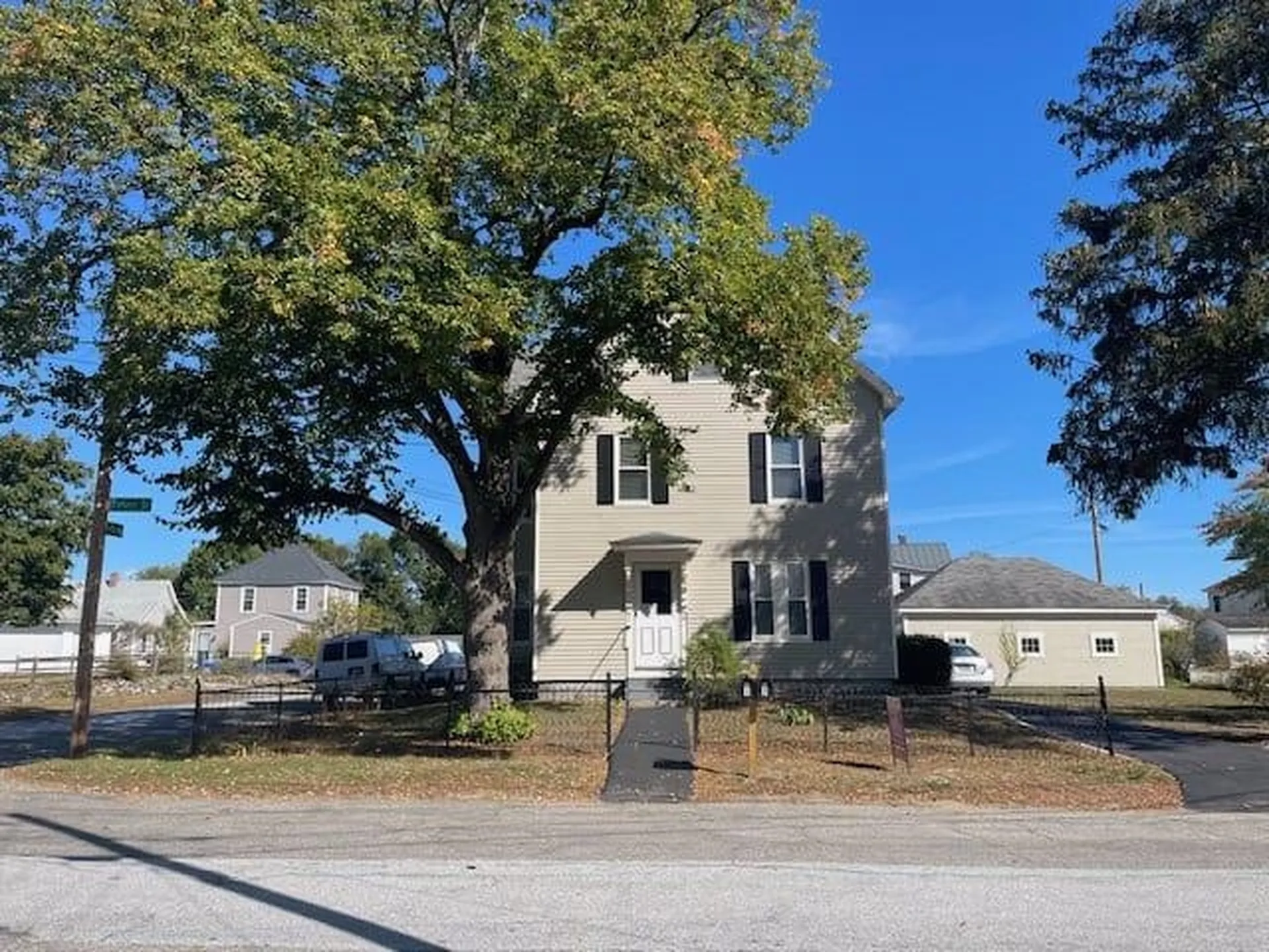 67 Forest Street Manchester NH 03104