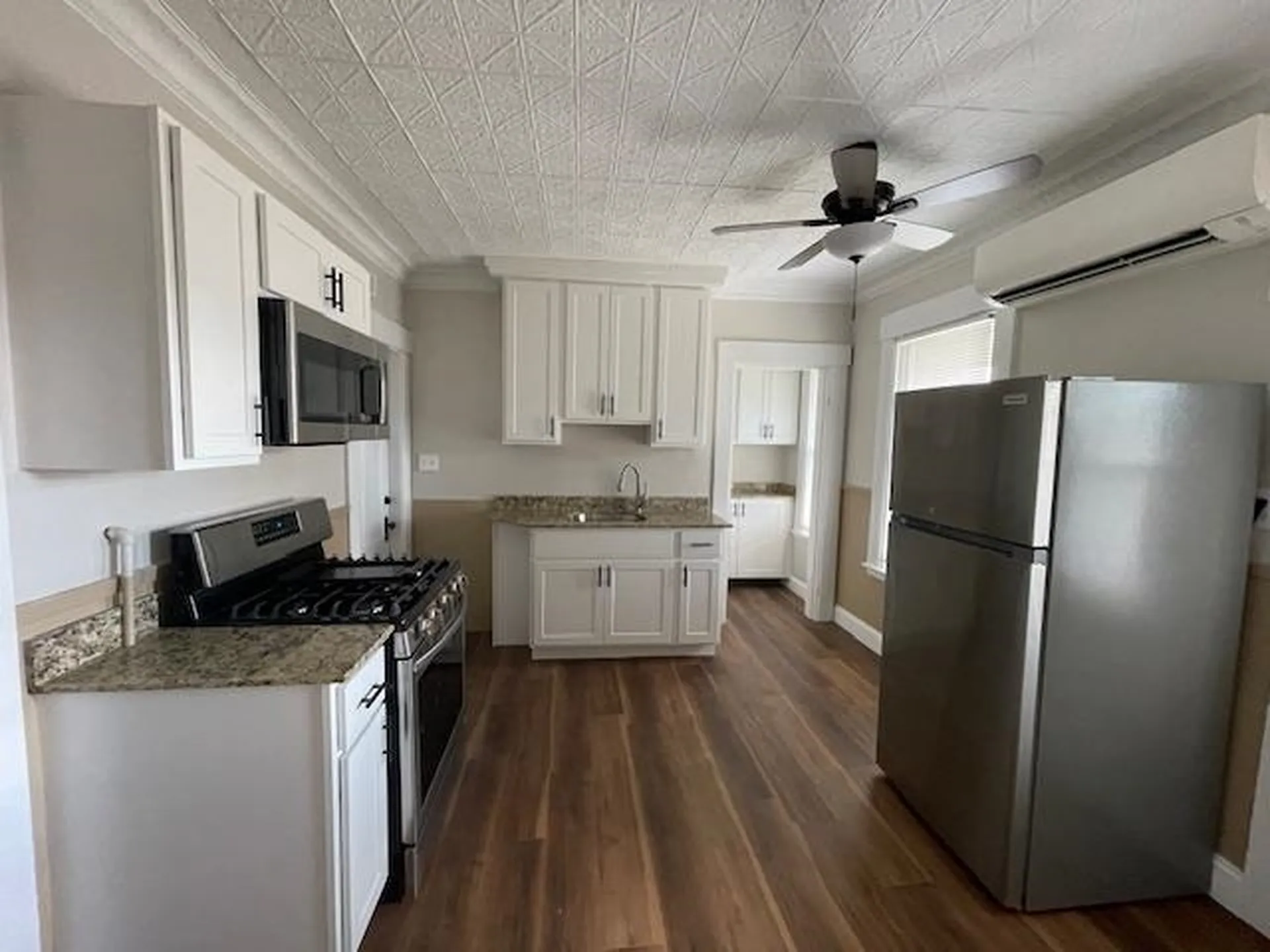 67 Forest Street Manchester NH 03104