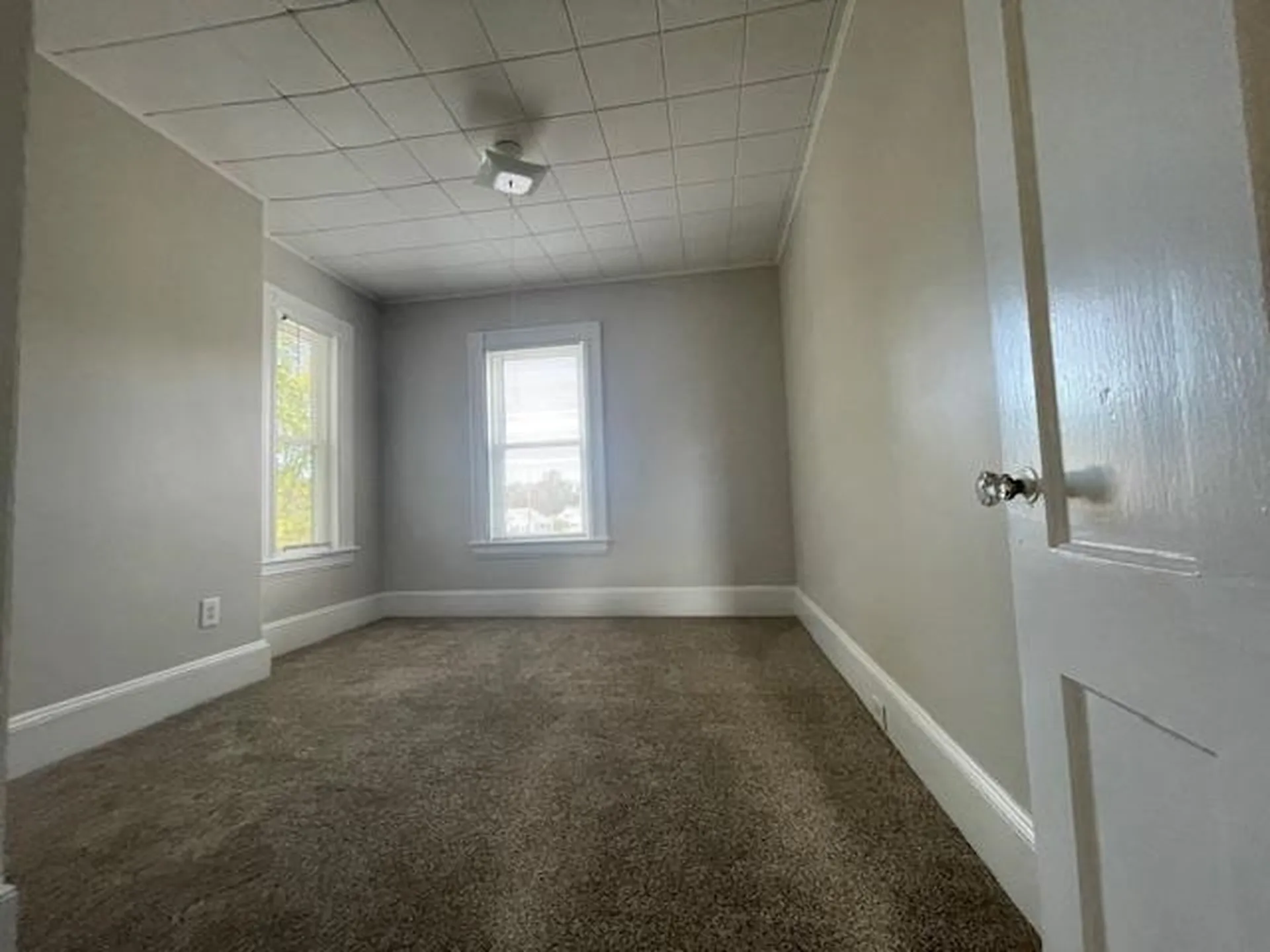 67 Forest Street Manchester NH 03104