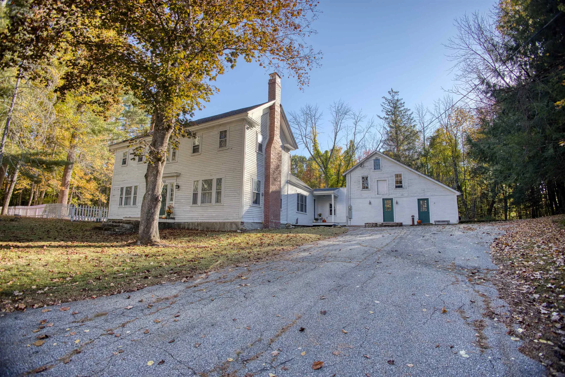 623 Province Lake Road Effingham NH 03882