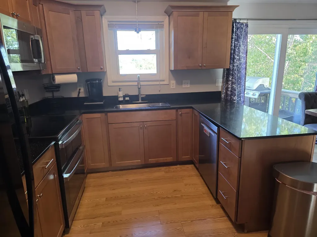 67 Pullman Street Manchester NH 03103