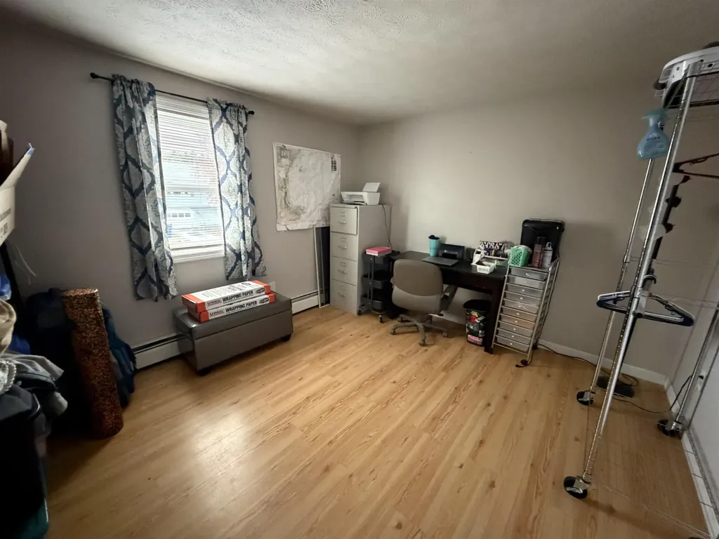 67 Pullman Street Manchester NH 03103