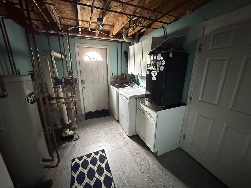 67 Pullman Street Manchester NH 03103