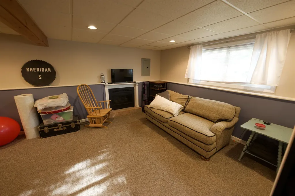 67 Pullman Street Manchester NH 03103