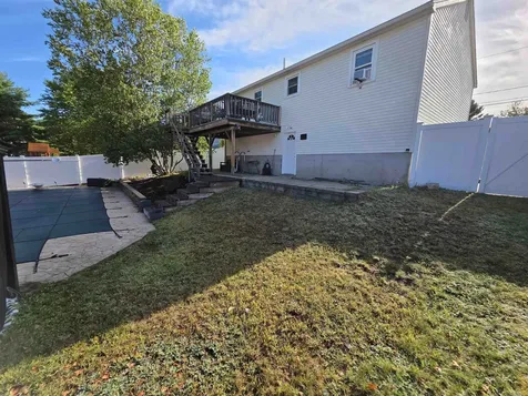 67 Pullman Street Manchester NH 03103