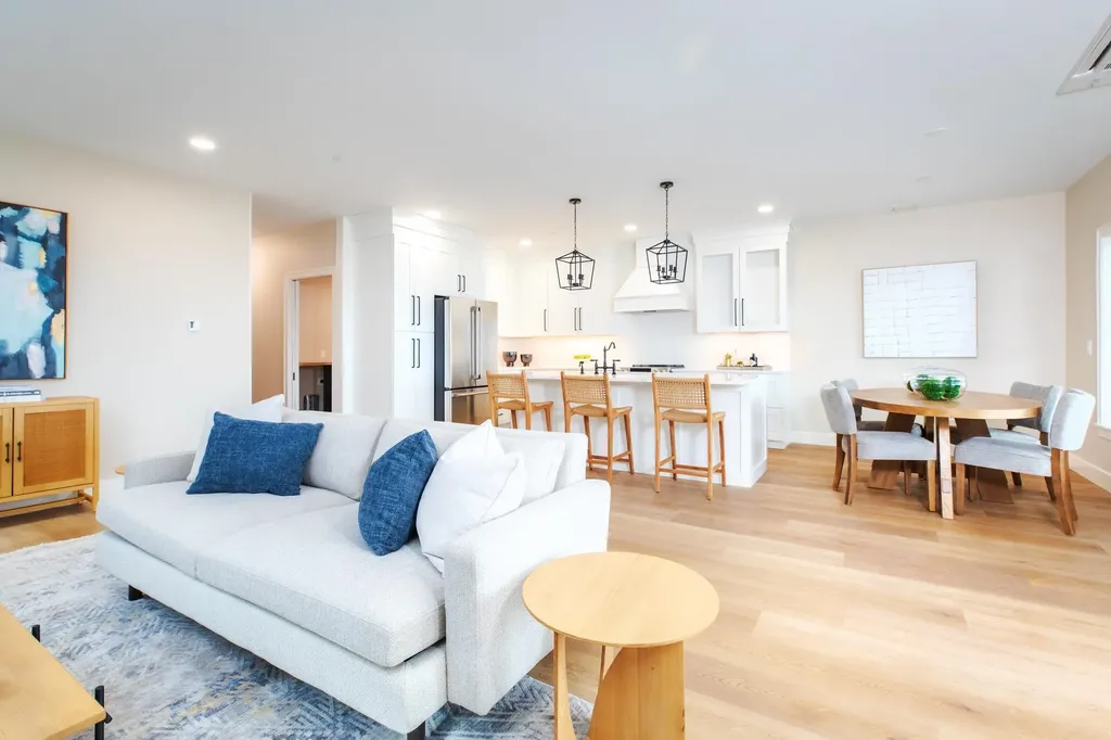 465 Ocean Boulevard Hampton NH 03842