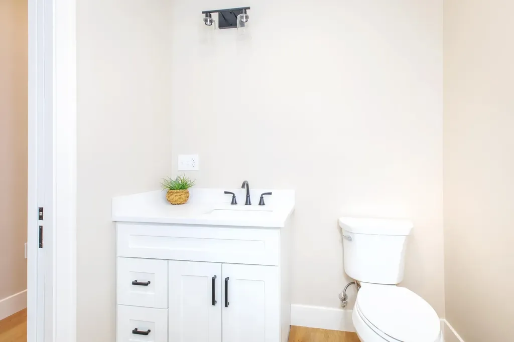 465 Ocean Boulevard Hampton NH 03842