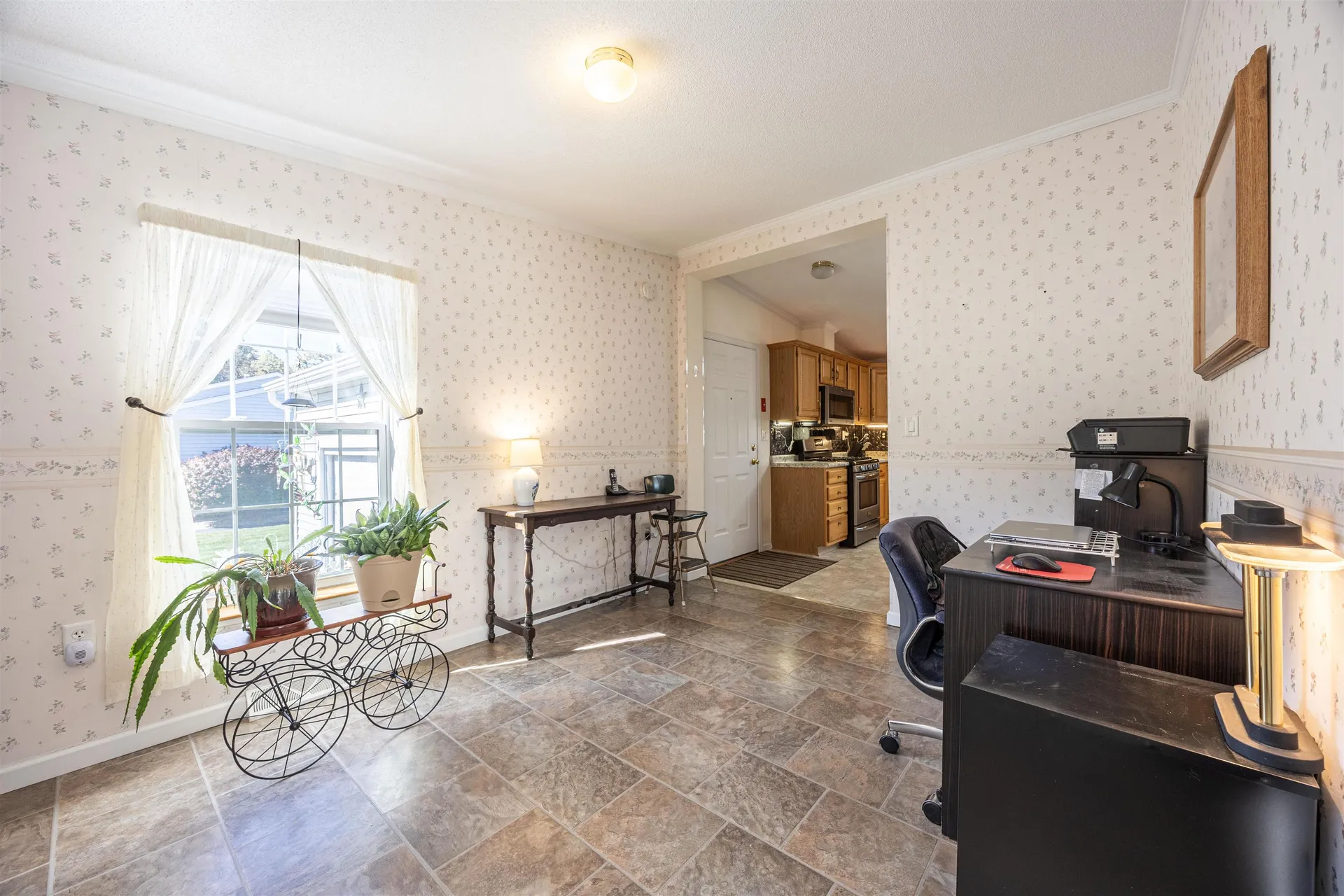 23 Stonegate Lane Hampstead NH 03841