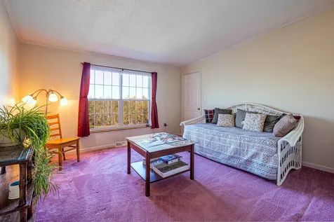 23 Stonegate Lane Hampstead NH 03841